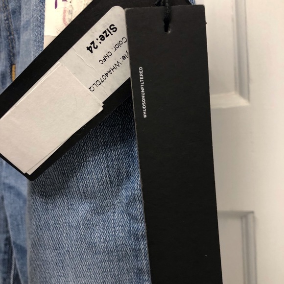 Hudson High Rise Super Skinny Ankle Jean - Picture 7 of 9